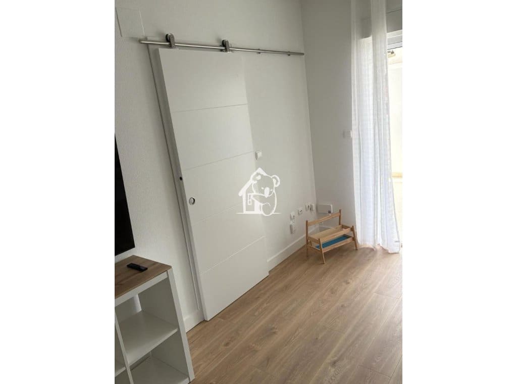 2 bedroom Beach Apartment for rent in La Mata with pool garage - € 950 (Ref: 9726225)