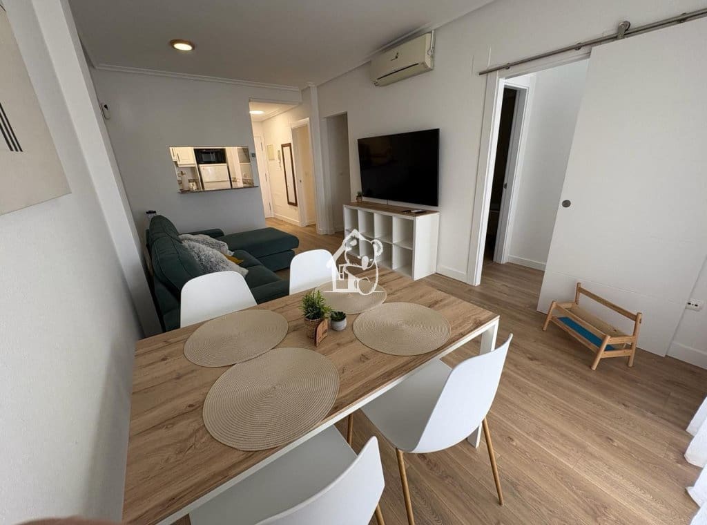 2 bedroom Beach Apartment for rent in La Mata with pool garage - € 950 (Ref: 9726225)