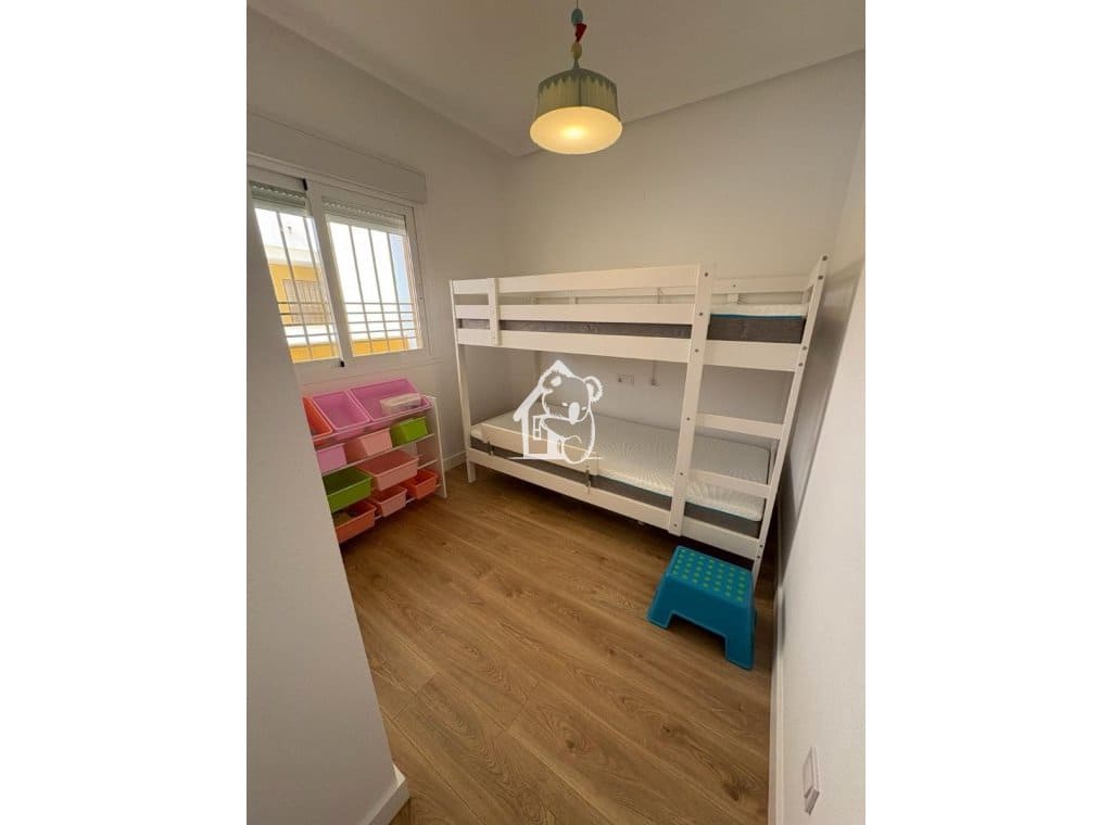 2 bedroom Beach Apartment for rent in La Mata with pool garage - € 950 (Ref: 9726225)