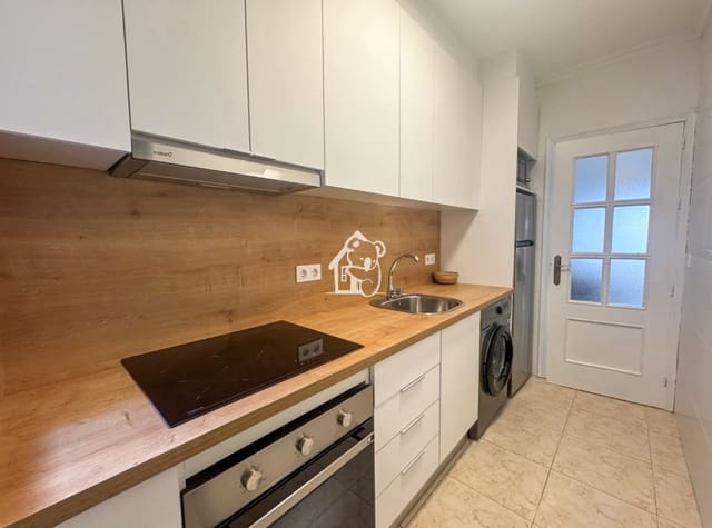 2 quarto Apartamento de Praia para arrendar em Centro - Muelle Pesquero, Torrevieja - 950 € (Ref: 9731578)