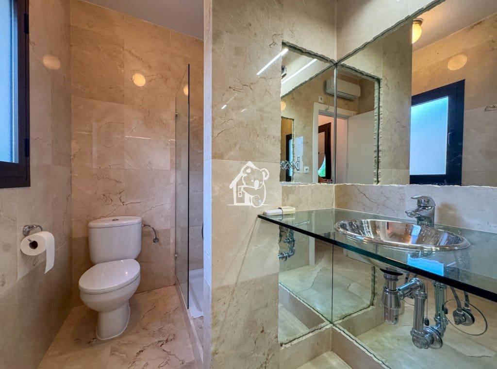 3 bedroom Apartment for rent in Alicante / Alacant city with pool garage - € 1,500 (Ref: 9737724)