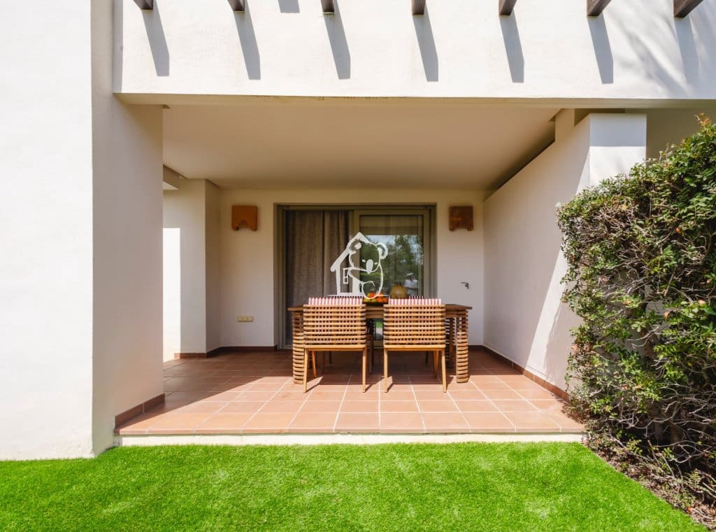 2 bedroom Apartment for rent in Orihuela Costa with pool garage - € 1,950 (Ref: 9741428)