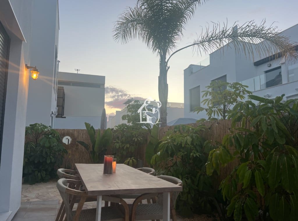 3 sovrum Lägenhet att hyra i Santiago de la Ribera med pool garage - 1 500 € (Ref: 9751473)