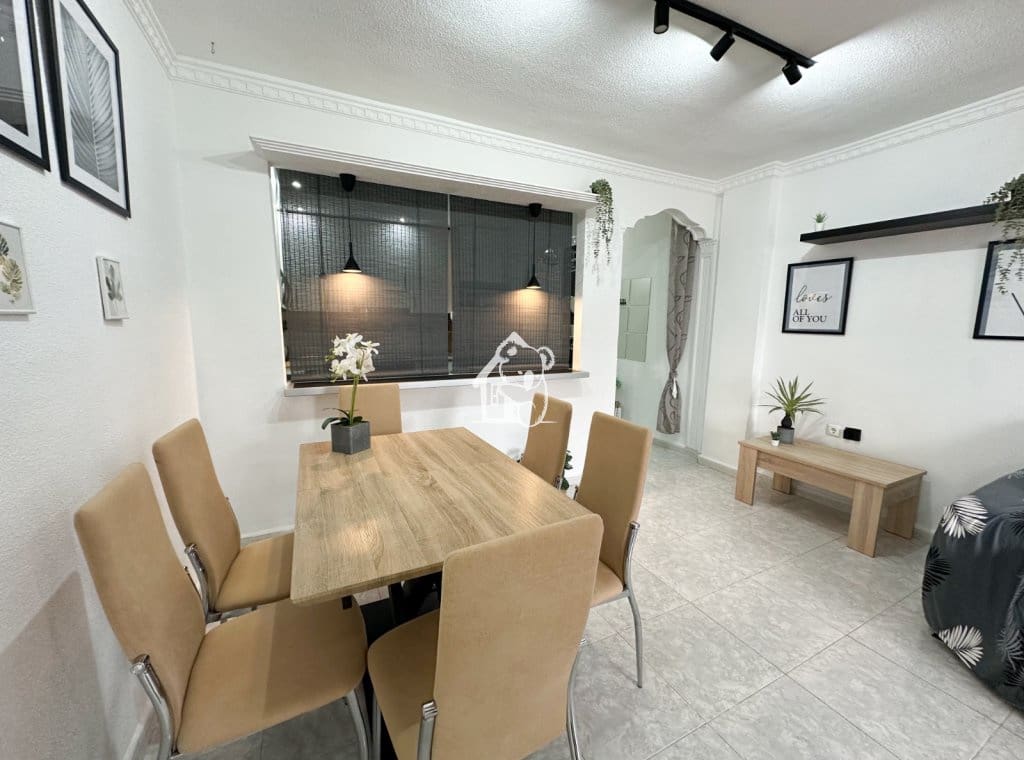 2 soverom Leilighet til leie i Algorfa med svømmebasseng garasje - € 850 (Ref: 9751474)