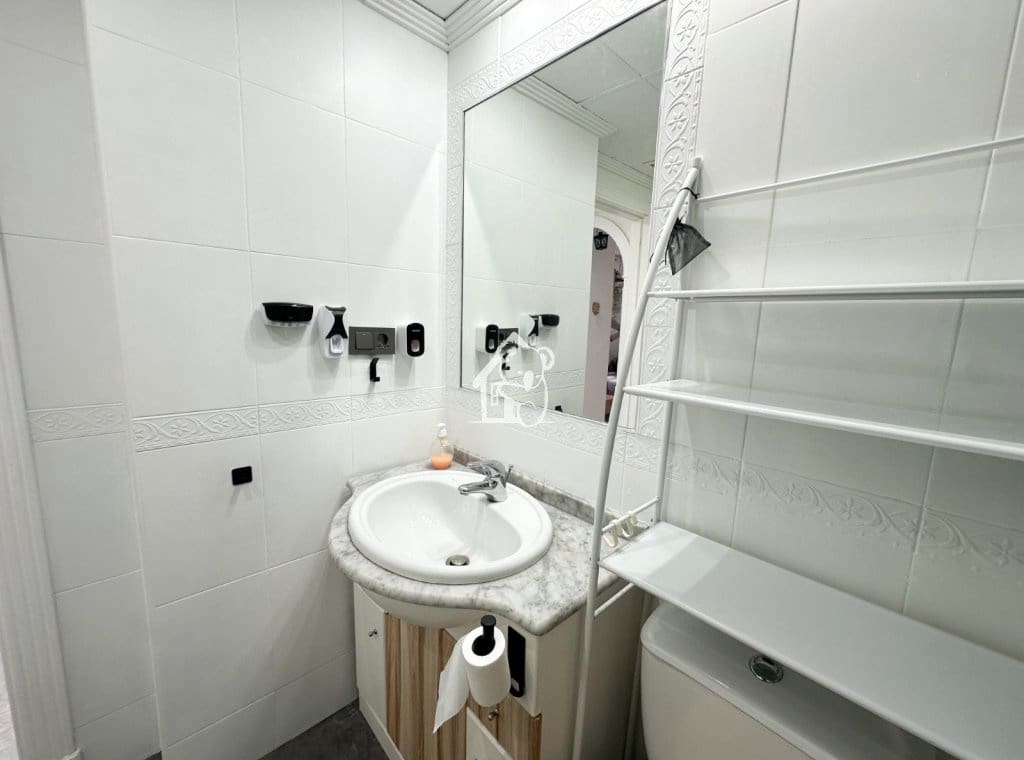 2 soverom Leilighet til leie i Algorfa med svømmebasseng garasje - € 850 (Ref: 9751474)