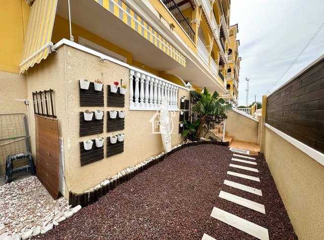 2 soverom Leilighet til leie i Algorfa med svømmebasseng garasje - € 850 (Ref: 9751474)