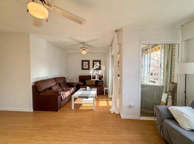 2 makuuhuone Huoneisto vuokrattavana paikassa Puerto Deportivo, Torrevieja - 950 € (Ref: 9751475)