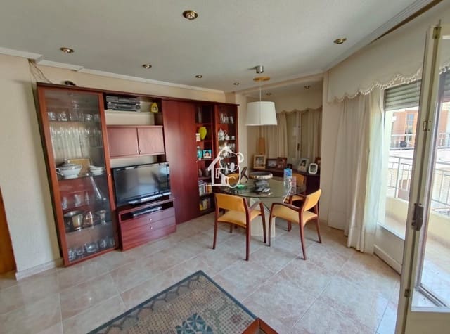 3 makuuhuone Huoneisto vuokrattavana paikassa Rojales - 900 € (Ref: 9751476)