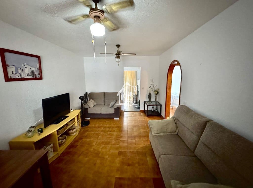 3 quarto Moradia para venda em Torrevieja com piscina - 190 000 € (Ref: 9755089)