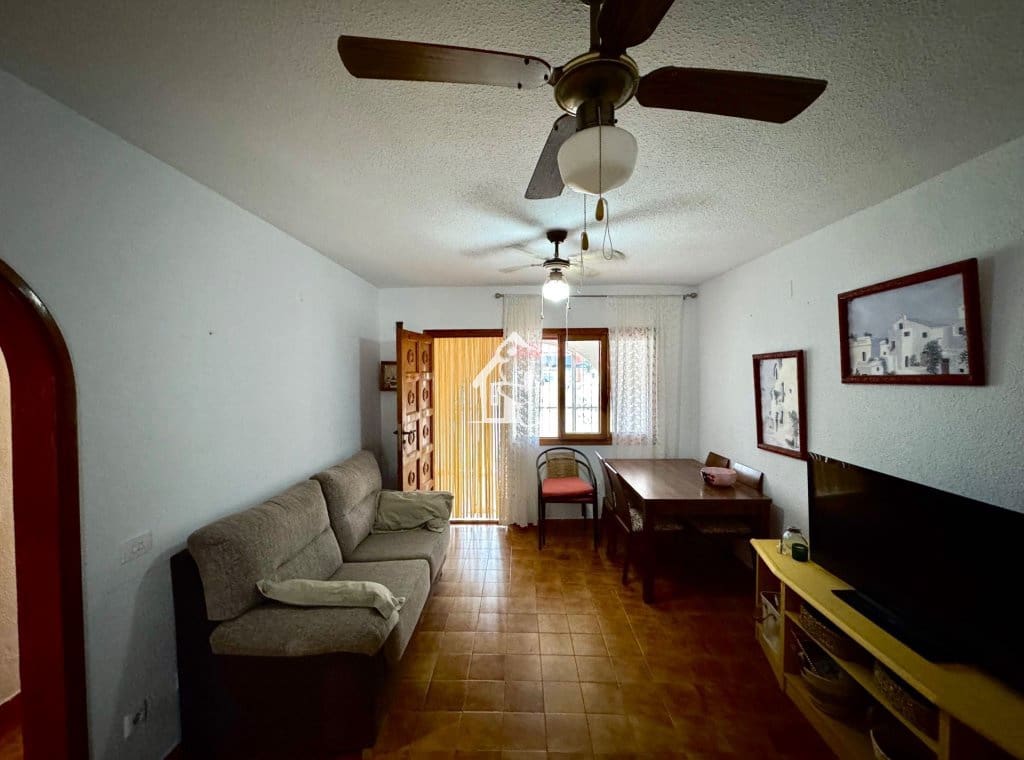 3 quarto Moradia para venda em Torrevieja com piscina - 190 000 € (Ref: 9755089)