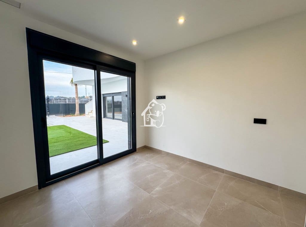 3 soverom Villa til salgs i Ciudad Quesada med svømmebasseng - € 550 000 (Ref: 9758335)