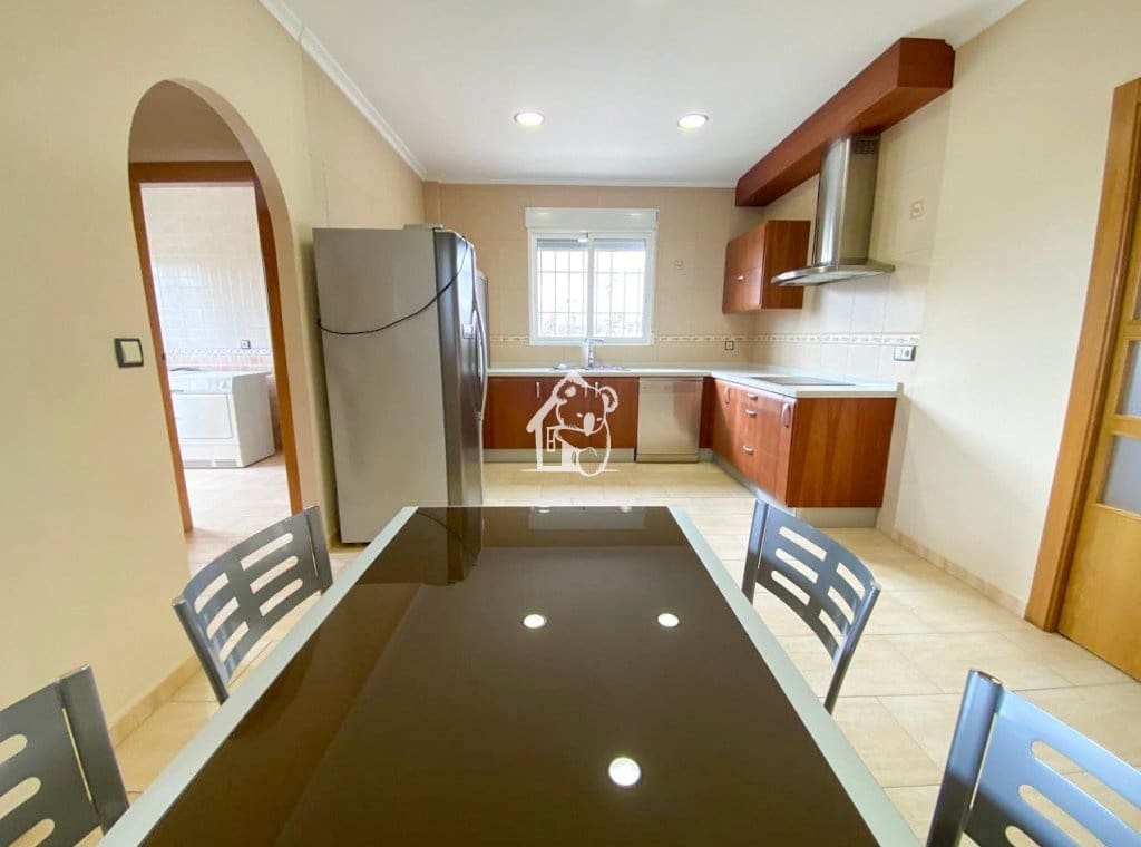 3 sypialnia Willa do wynajęcia w Orihuela z garażem - 1 300 € (Ref: 9761583)