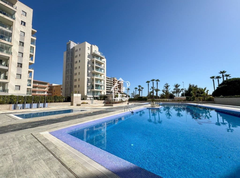 2 bedroom Apartment for sale in Torrevieja with pool - € 350,000 (Ref: 9761584)