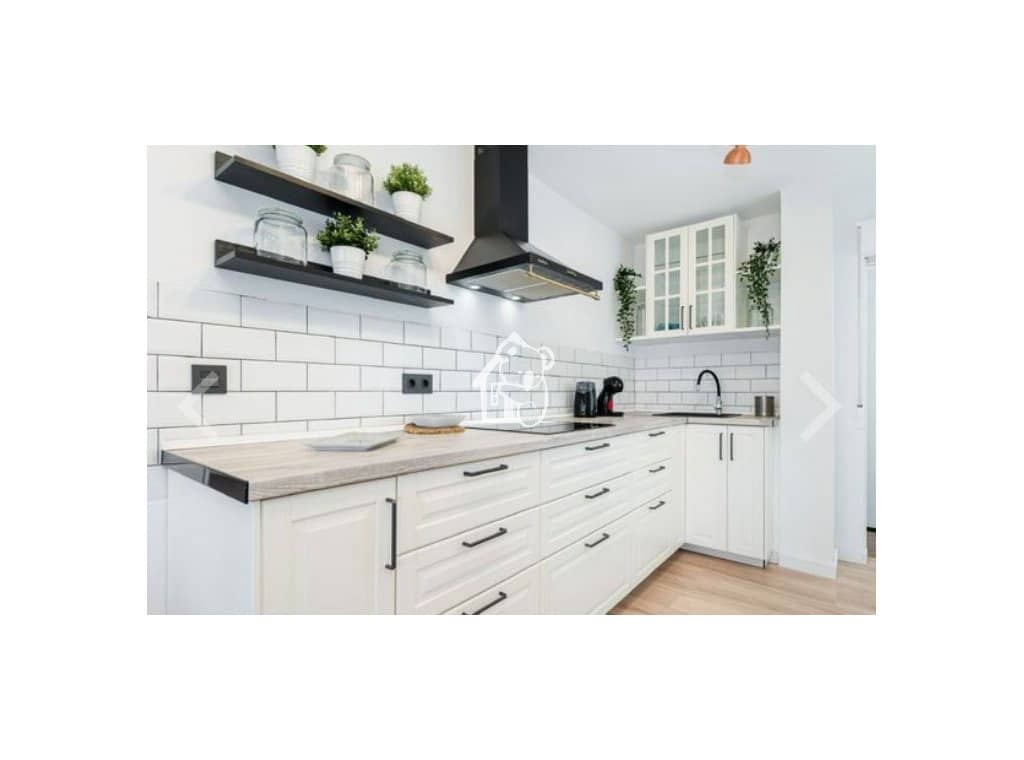 3 slaapkamer Appartement te huur in Torrevieja - € 1.100 (Ref: 9761585)