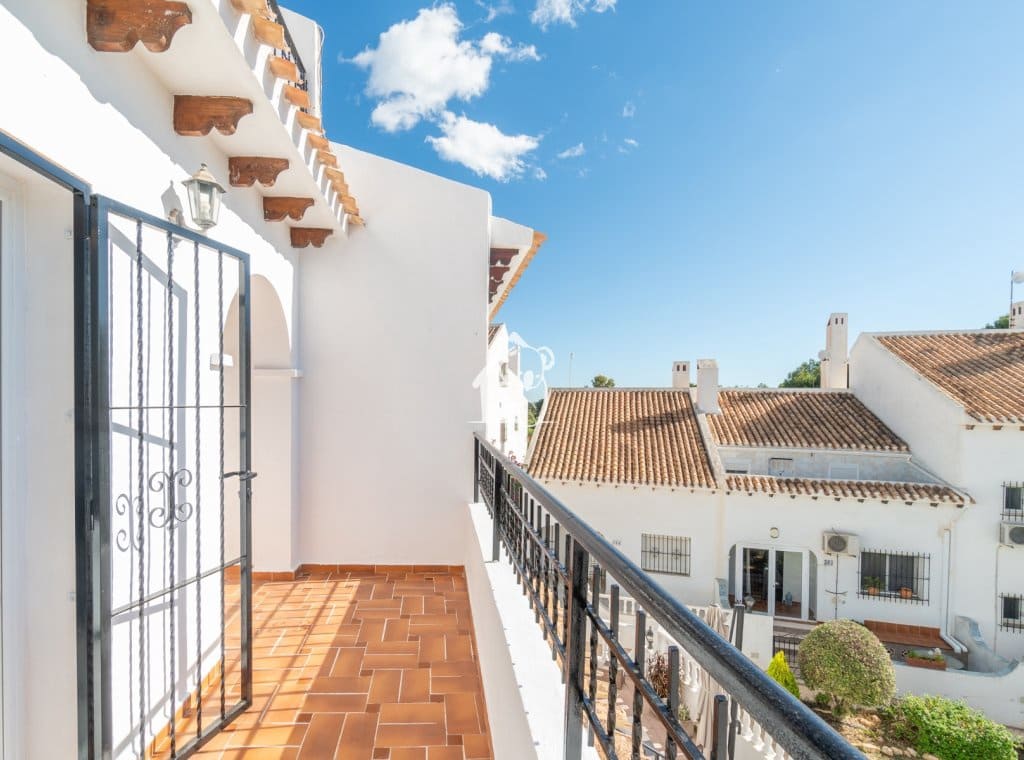 3 soveværelse Byhus til leje i Villamartin med swimmingpool - € 1.600 (Ref: 9772536)