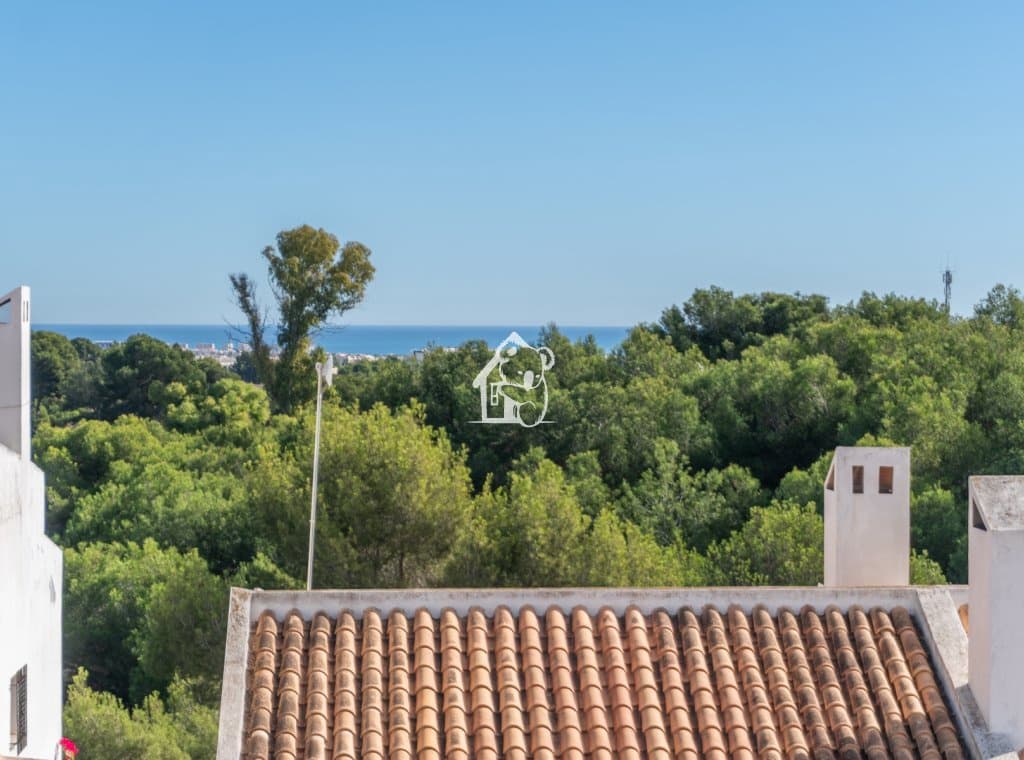 3 soveværelse Byhus til leje i Villamartin med swimmingpool - € 1.600 (Ref: 9772536)