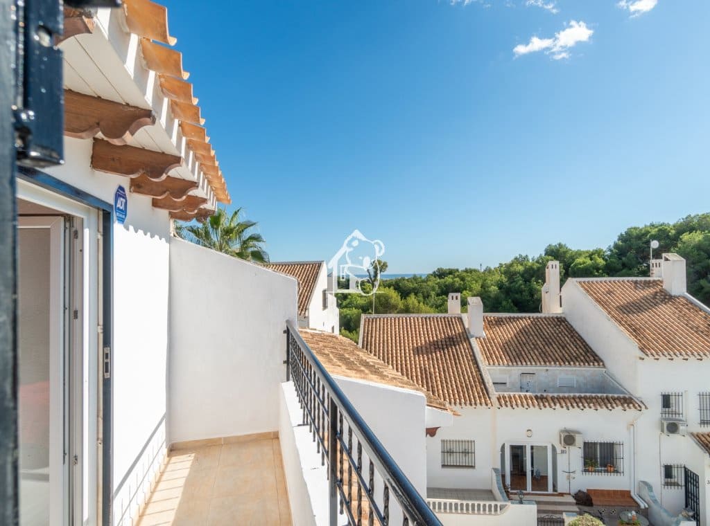 3 soveværelse Byhus til leje i Villamartin med swimmingpool - € 1.600 (Ref: 9772536)