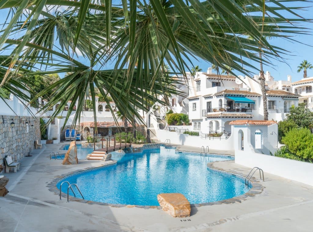 3 soveværelse Byhus til leje i Villamartin med swimmingpool - € 1.600 (Ref: 9772536)