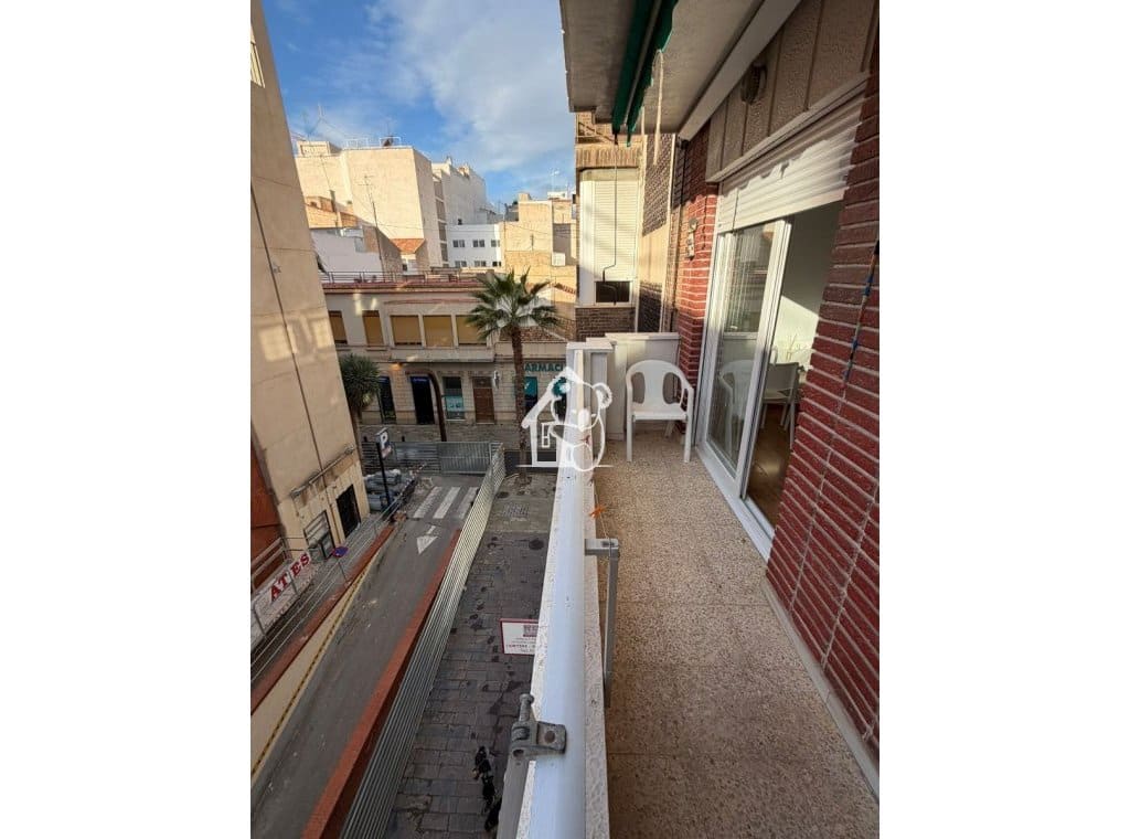 2 sypialnia Apartament do wynajęcia w Torrevieja - 850 € (Ref: 9780004)