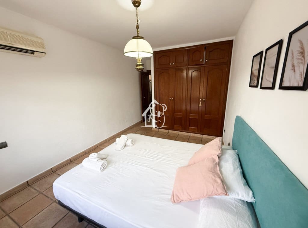 5 soverom Villa til salgs i Torrevieja med svømmebasseng garasje - € 700 000 (Ref: 9789982)