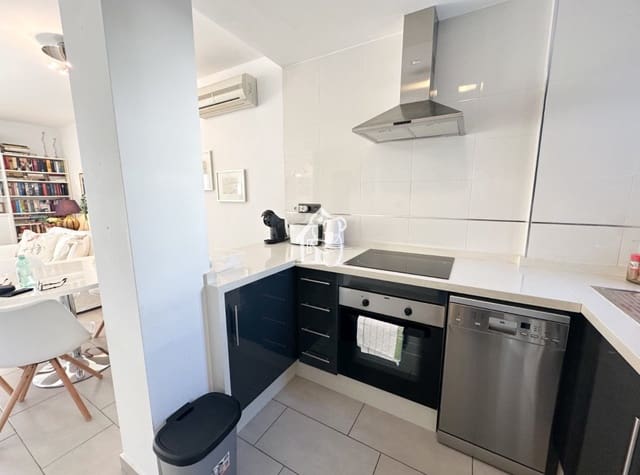 2 sovrum Bungalow att hyra i La Zenia, Orihuela med pool garage - 1 500 € (Ref: 9789983)