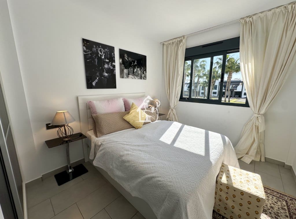 2 sovrum Bungalow att hyra i Orihuela Costa med pool garage - 1 500 € (Ref: 9789983)