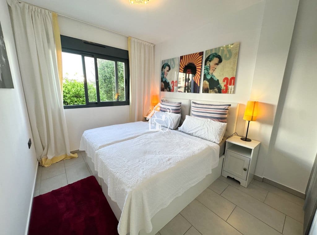 2 sovrum Bungalow att hyra i Orihuela Costa med pool garage - 1 500 € (Ref: 9789983)