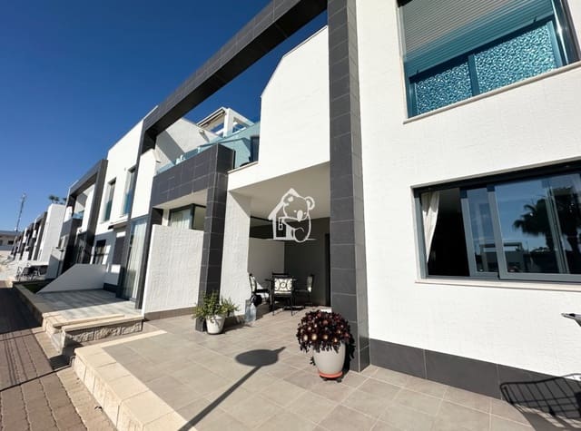 2 sovrum Bungalow att hyra i La Zenia, Orihuela med pool garage - 1 500 € (Ref: 9789983)