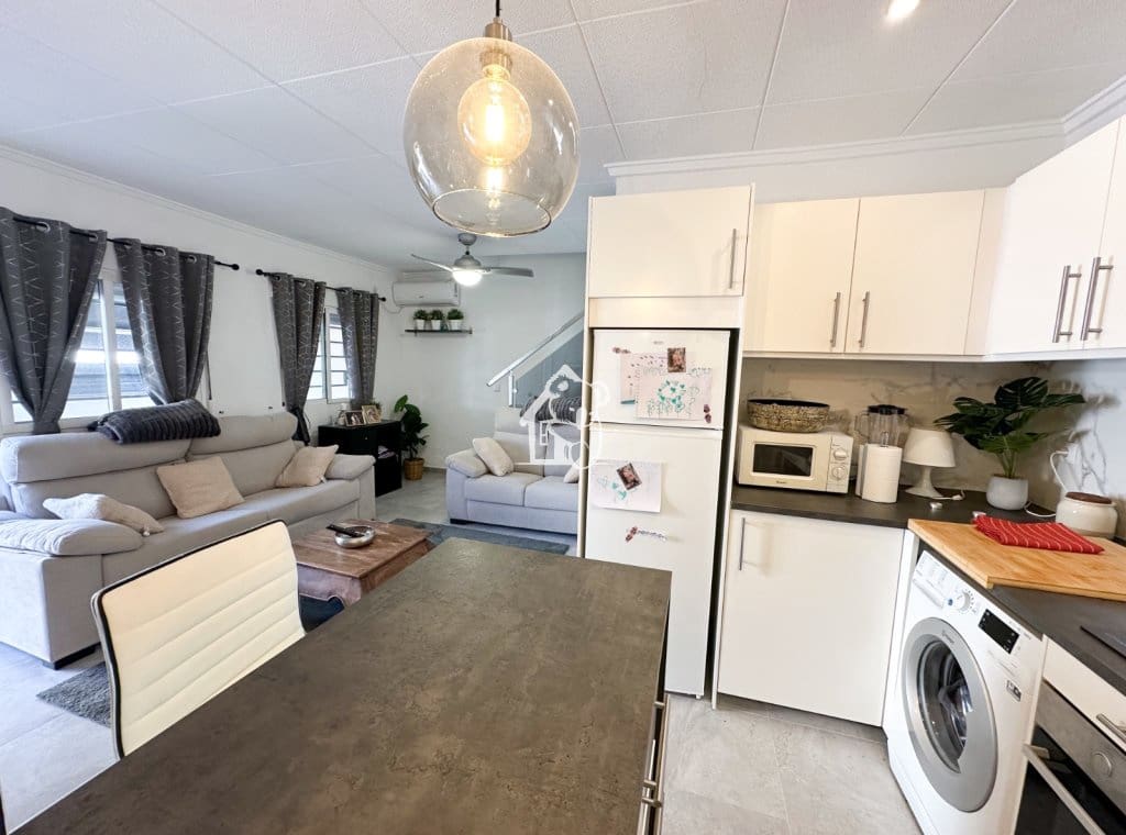 2 makuuhuone Huvila vuokrattavana paikassa San Fulgencio - 1 000 € (Ref: 9793815)