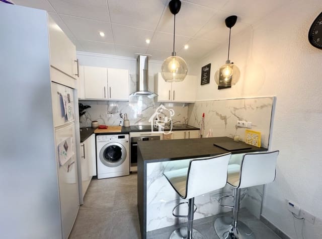 2 makuuhuone Huvila vuokrattavana paikassa San Fulgencio - 1 000 € (Ref: 9793815)