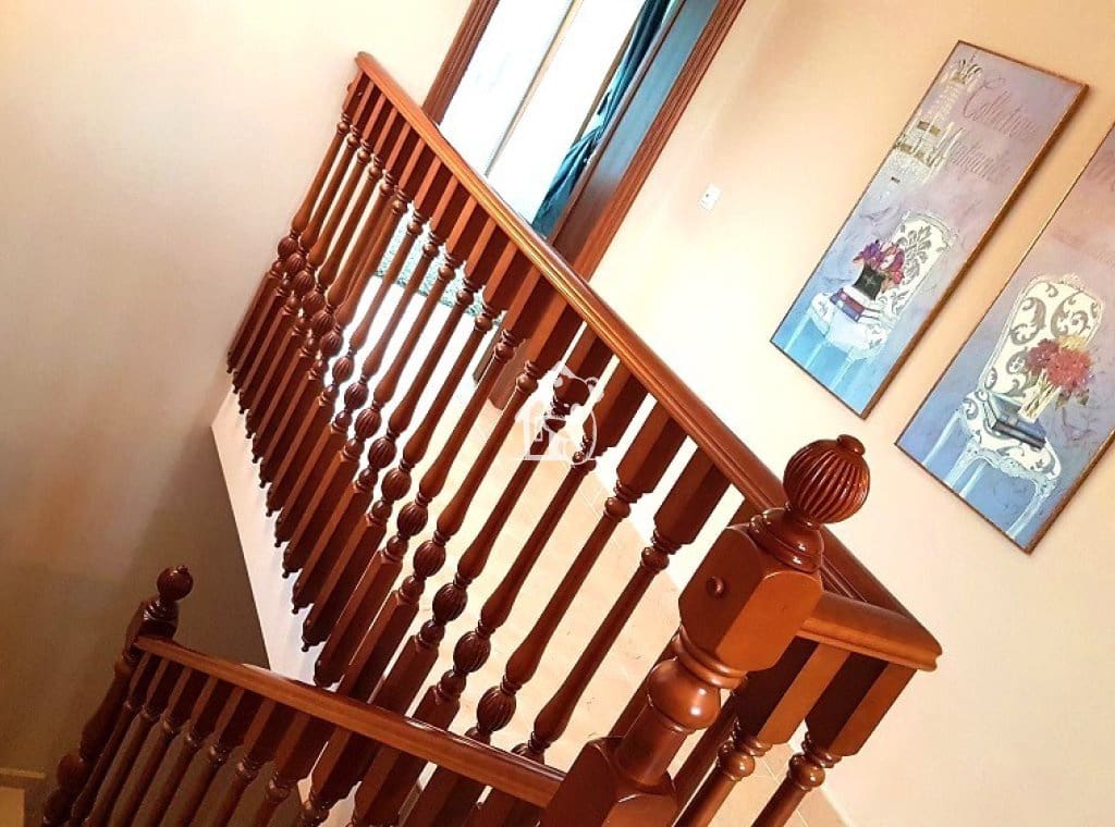 4 slaapkamer Villa te huur in Orihuela Costa met zwembad garage - € 2.700 (Ref: 9796281)