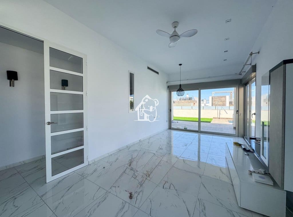 5 sypialnia Willa do wynajęcia w Orihuela Costa z basenem - 2 750 € (Ref: 9803831)