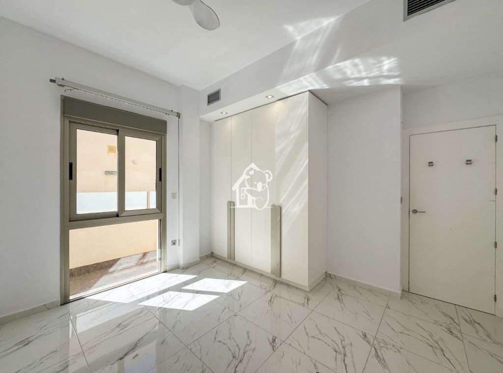 5 sypialnia Willa do wynajęcia w Orihuela Costa z basenem - 2 750 € (Ref: 9803831)