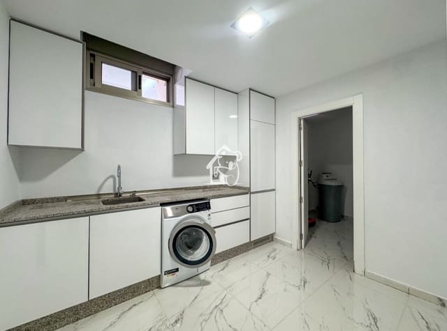 5 sypialnia Willa do wynajęcia w Los Almendros (Orihuela Costa), Orihuela z basenem - 2 750 € (Ref: 9803831)