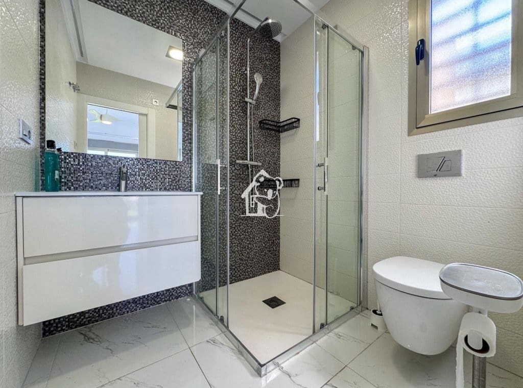 5 sypialnia Willa do wynajęcia w Orihuela Costa z basenem - 2 750 € (Ref: 9803831)