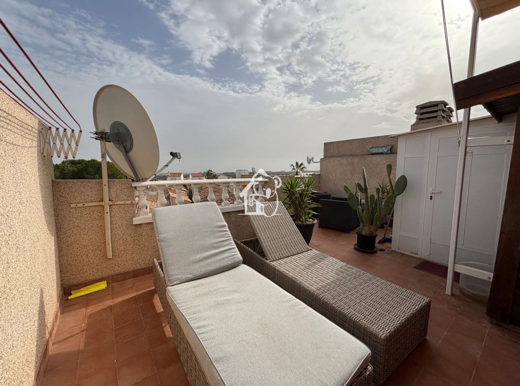 2 sovrum Takvåning att hyra i Algorfa med pool - 640 € (Ref: 9803832)