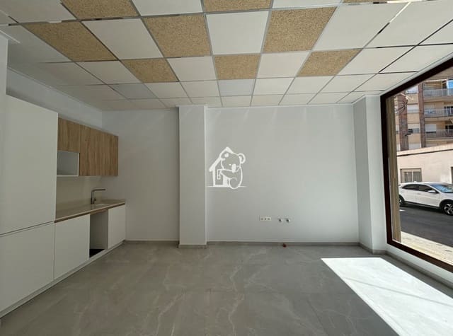 1 Zimmer Gewerbe zu vermieten in Las Piscinas Naturales, Torrevieja - 1.800 € (Ref: 9805858)