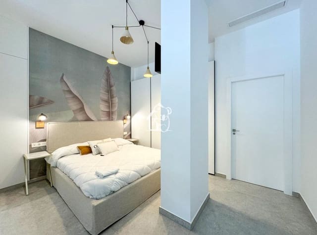 1 soveværelse Studio til leje i Playa de los Locos, Torrevieja - € 800 (Ref: 9805859)