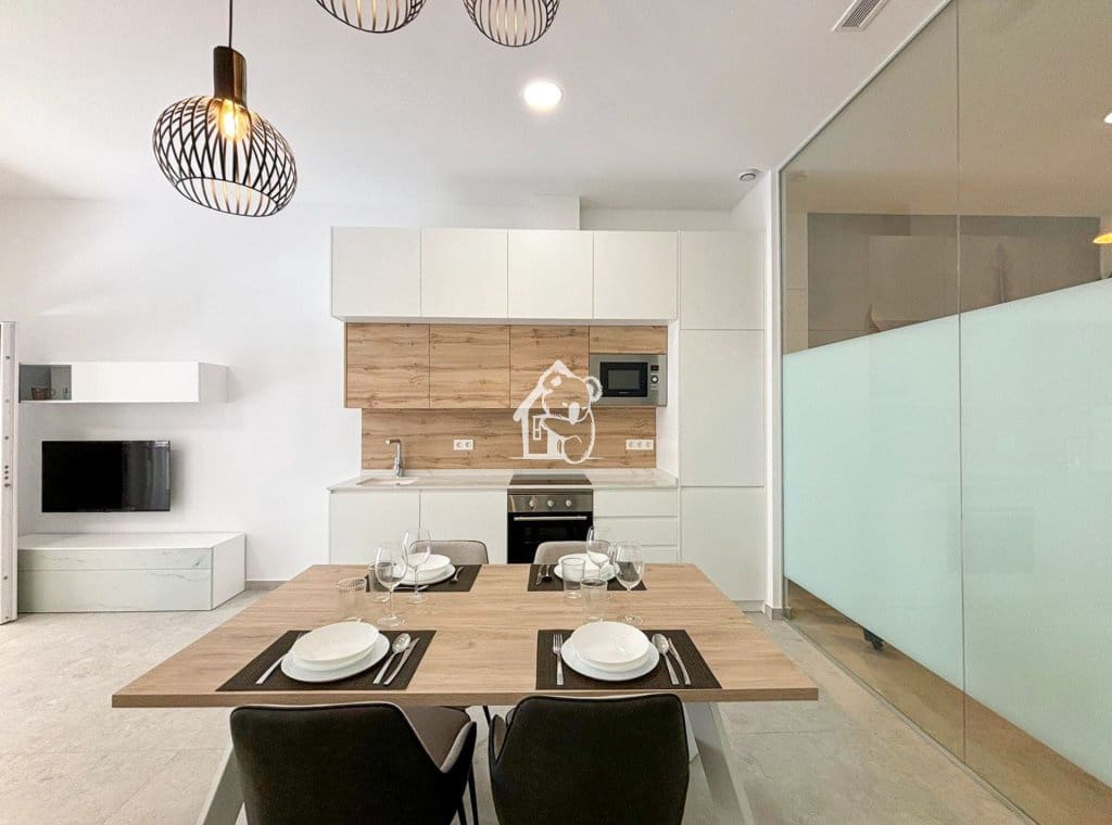 1 soveværelse Studio til leje i Torrevieja - € 800 (Ref: 9805859)