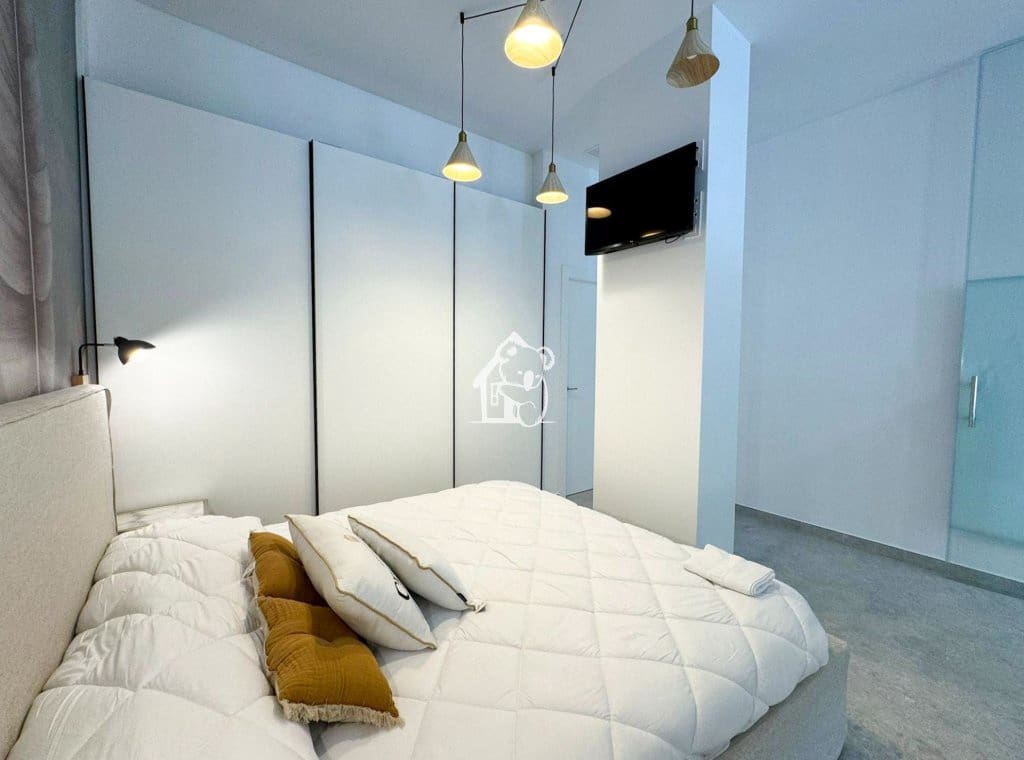 1 soveværelse Studio til leje i Torrevieja - € 800 (Ref: 9805859)