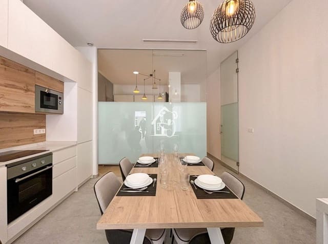 1 soveværelse Studio til leje i Playa de los Locos, Torrevieja - € 800 (Ref: 9805859)