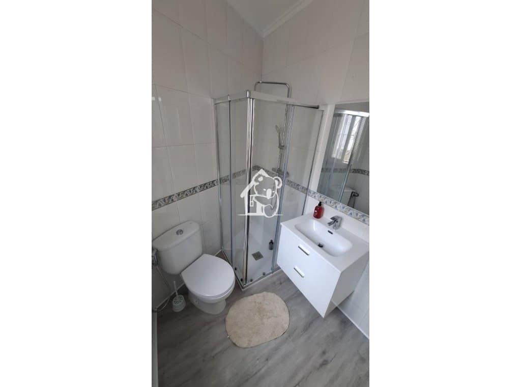 Studio de 1 chambre à louer à San Miguel de Salinas - 500 € (Ref: 9805860)