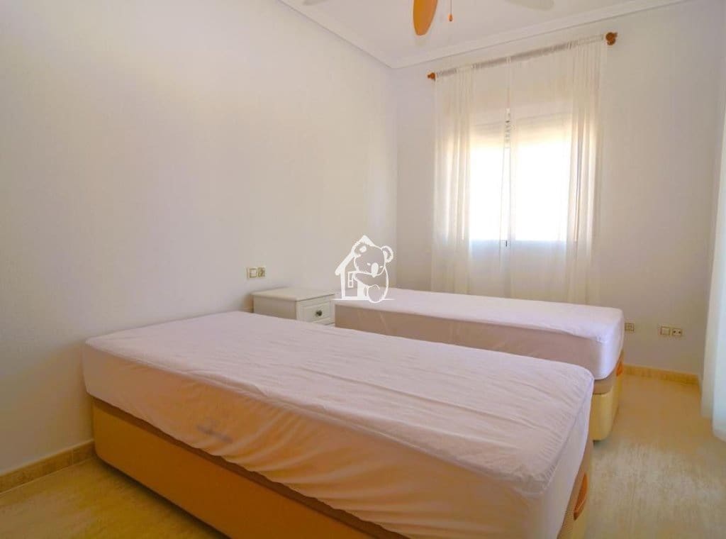 2 soverom Hus til leie i Torre de la Horadada med svømmebasseng - € 1 500 (Ref: 9815364)