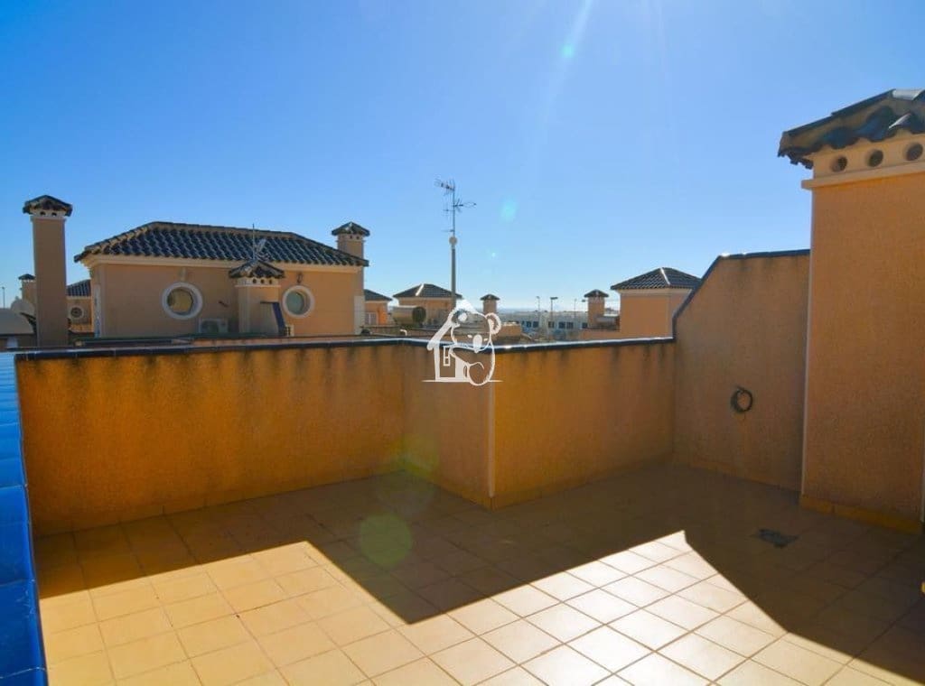 2 soverom Hus til leie i Torre de la Horadada med svømmebasseng - € 1 500 (Ref: 9815364)