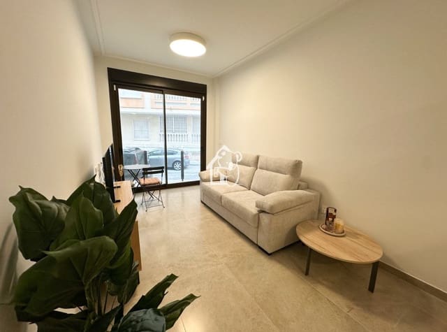 1 quarto Apartamento para arrendar em Playa de los Locos, Torrevieja com piscina - 850 € (Ref: 9815366)