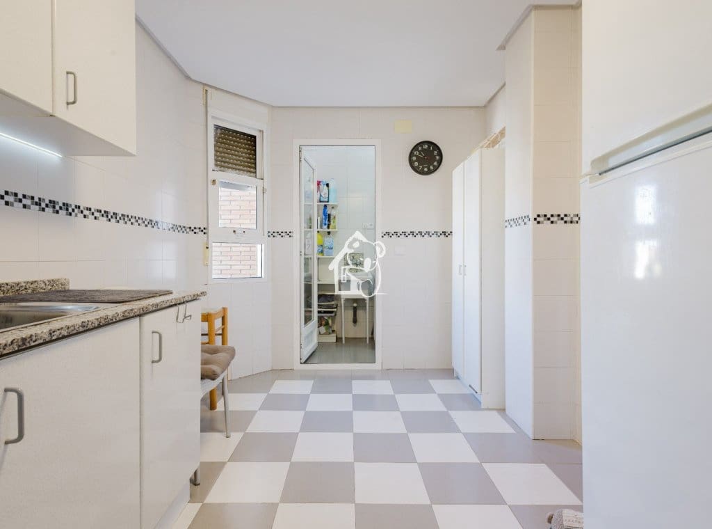 Appartement de 4 chambres à louer à San Miguel de Salinas avec garage - 950 € (Ref: 9816768)