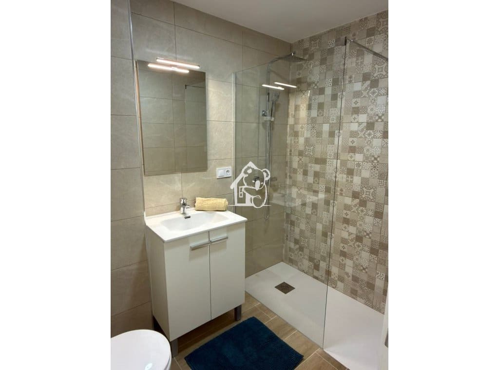 3 makuuhuone Huoneisto vuokrattavana paikassa Torrevieja - 1 200 € (Ref: 9816769)
