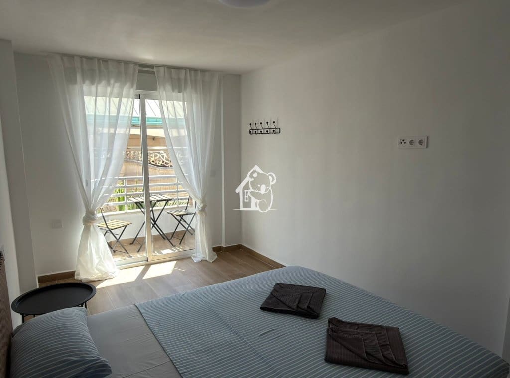 3 makuuhuone Huoneisto vuokrattavana paikassa Torrevieja - 1 200 € (Ref: 9816769)