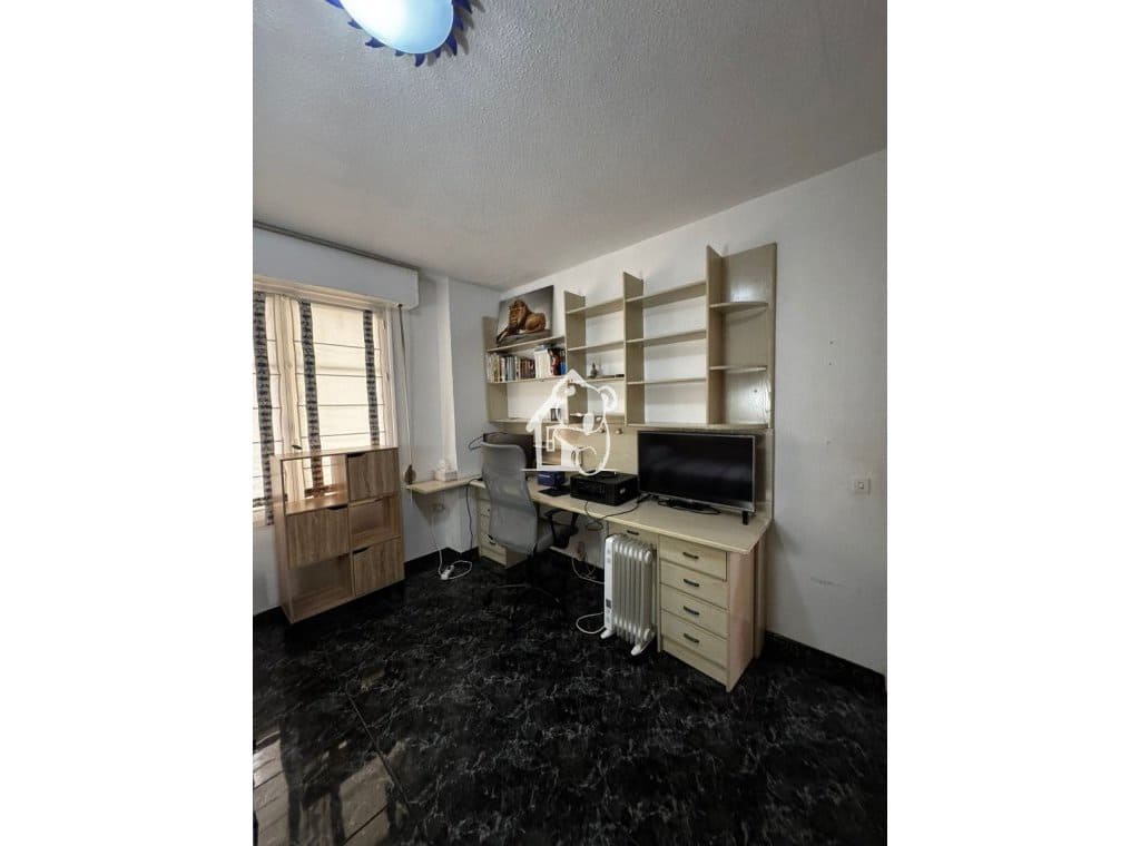 3 camera da letto Appartamento da affittare in Torrevieja - 900 € (Rif: 9816770)