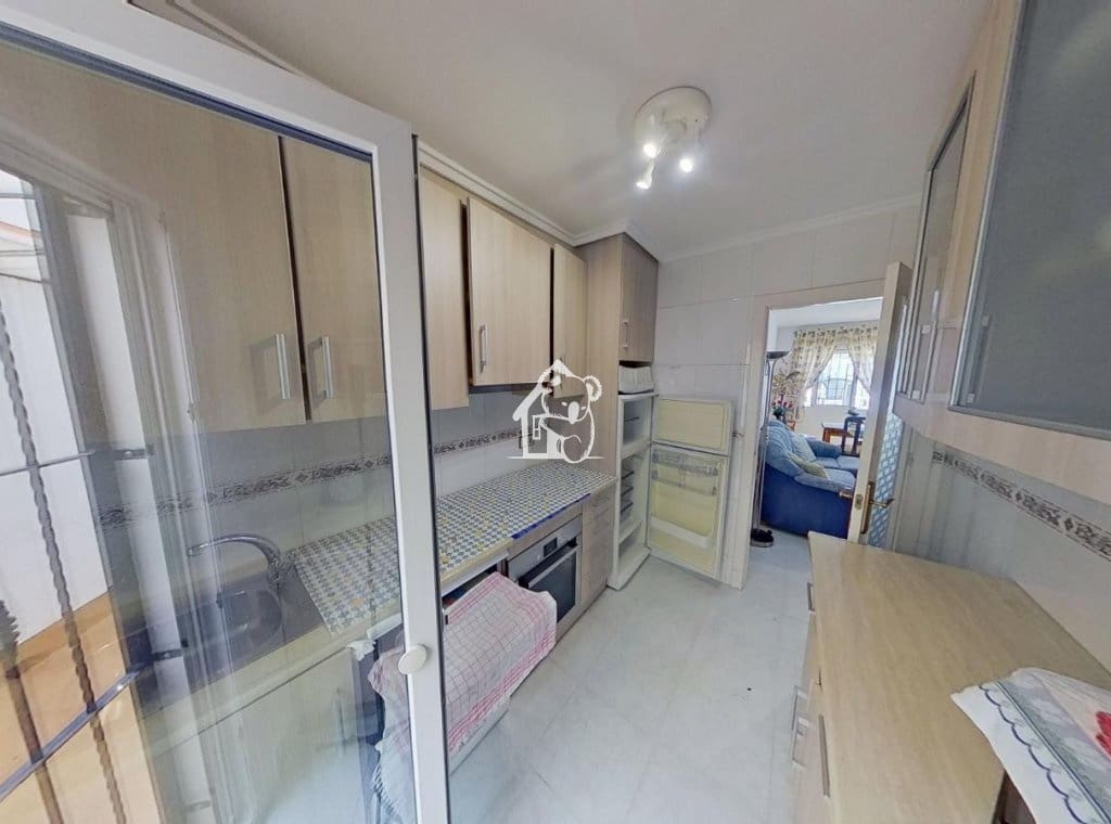 3 sovrum Villa att hyra i La Florida - 1 000 € (Ref: 9819731)
